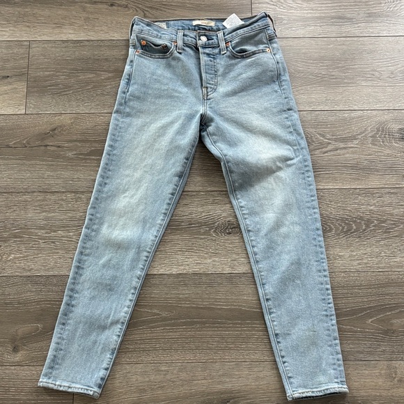 Levi's® Premium - WEDGIE FIT ANKLE WOMEN'S JEANS, size 25 - Picture 9 of 12